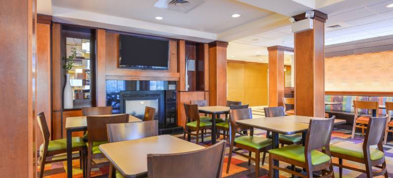 怀特马什万豪万枫酒店(Fairfield Inn & Suites White Marsh)图片