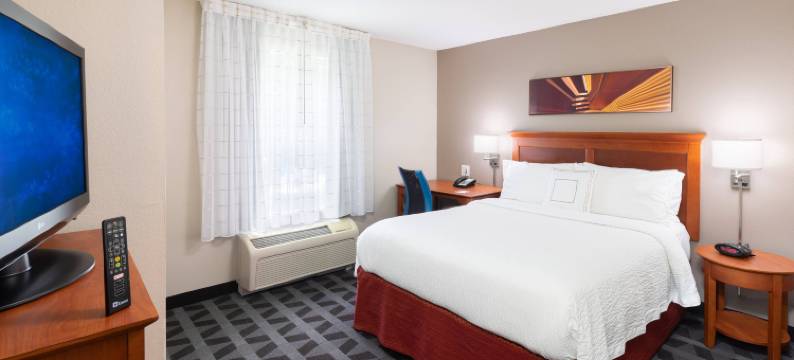 鲍威时尚购物中心TownePlace Suites酒店(TownePlace Suites Bowie Town Center)图片