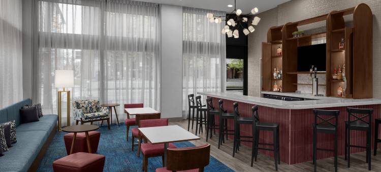 克里夫兰市中心希尔顿欢朋酒店(Hampton Inn Cleveland-Downtown)图片