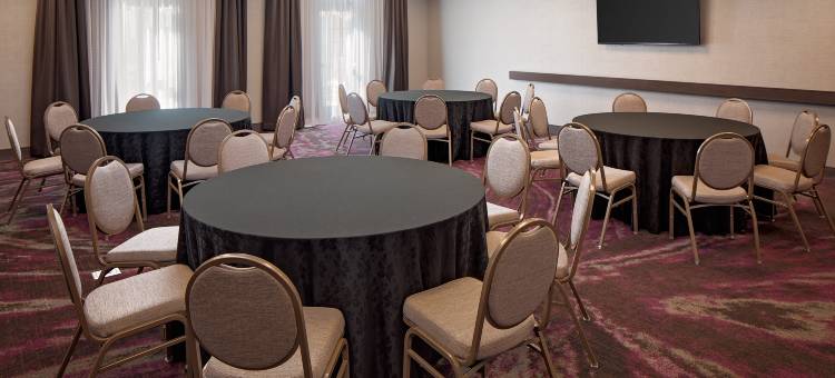 朗康科马Homewood Suites by Hilton(Homewood Suites by Hilton Ronkonkoma)图片