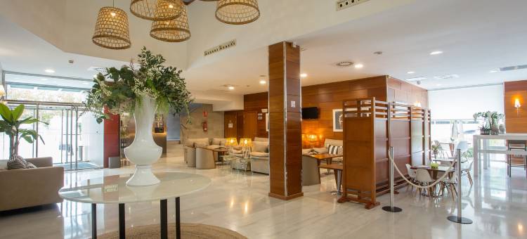阿拉夸斯酒店(Hotel Alaquas)图片