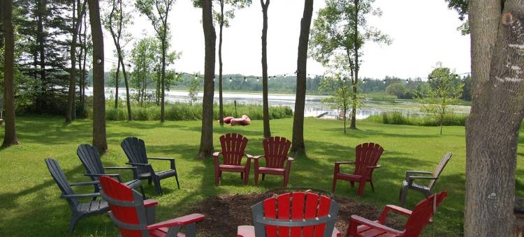 Tranquil, Cozy, Luxurious Family, Pet and Handicap Friendly Home in Luck, WI.图片