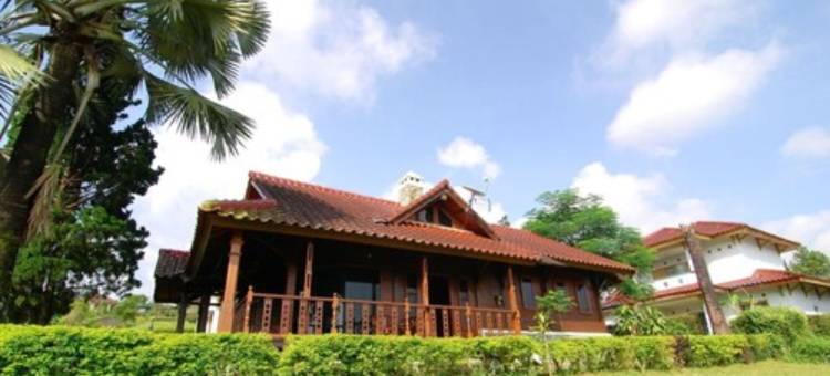 查瓦米奈娃卡约奇亚特别墅酒店(Villa ChavaMinerva Kayu - Ciater)图片