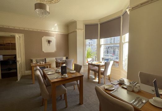 Lynton HouseHotel Overview