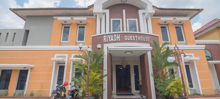 RedDoorz Plus Syariah at Banjarbaru 2图片