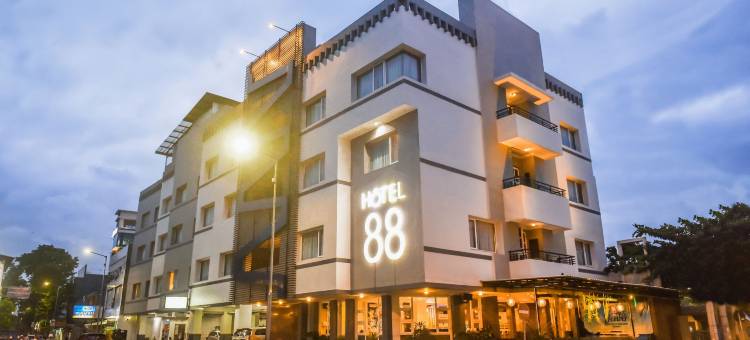 任沫迪波内戈罗WH 88酒店(Hotel 88 Jember by WH)图片