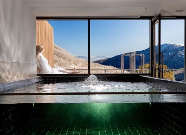 St Falls Resort Hotel Overview