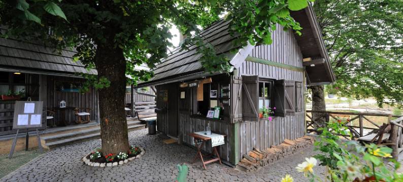 普利特维采湖边酒店(Lakeside Hotel Plitvice)图片