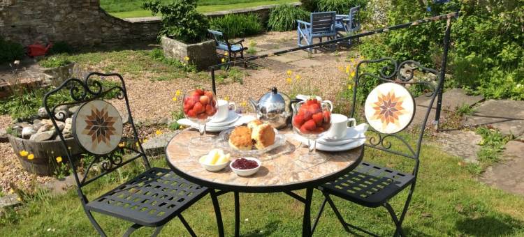 阿贝林菲河滨旅馆(Aberllynfi Riverside Guest House)图片