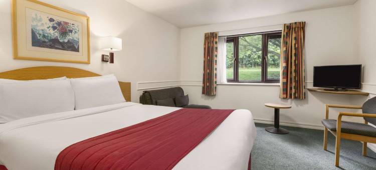 西布里斯托尔温德姆华美达酒店(Ramada by Wyndham Bristol West)图片