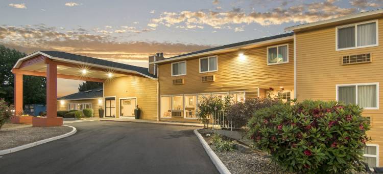 品质酒店套房-奥尔巴尼科瓦利斯(Quality Inn & Suites Albany Corvallis)图片