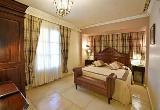 Angelica Traditional Boutique Hotel Hotel Overview