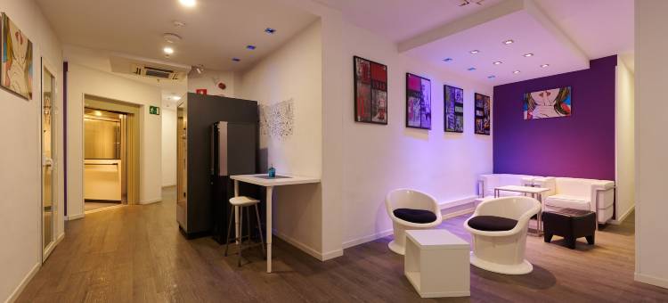 巴塞罗那梅耶林中央青旅(Hostal Mayerling Centro)图片