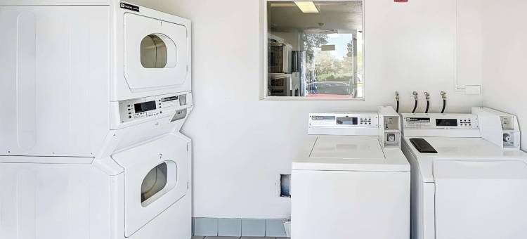 雷迪森公园酒店，桑顿(Motel 6 Thornton, CO - Denver)图片