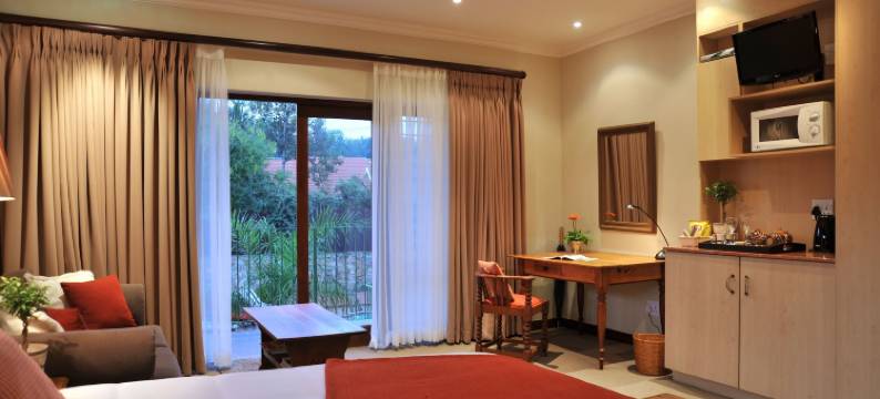 桑顿克莱尔豪华宾馆(Claires of Sandton Luxury Guest House)图片