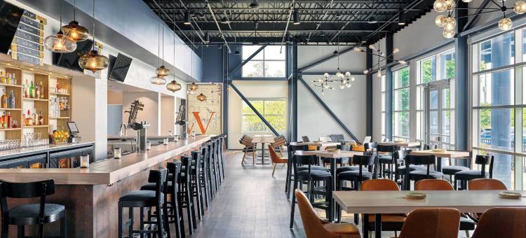 密尔沃基西北万豪德尔塔酒店(Delta Hotels by Marriott Milwaukee Northwest)图片