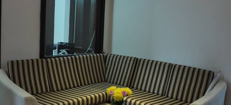 金色棕榈套房酒店(Golden Palm Suites)图片