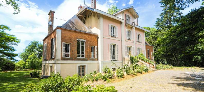 图尔兰德里城堡(Le Chateau de La Tourlandry)图片