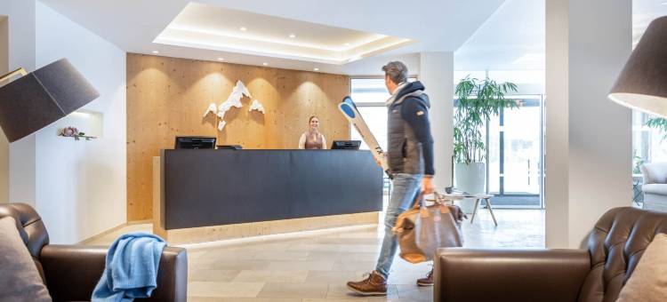 斯维里塔蒙塔峰体育酒店(Sporthotel Silvretta Montafon)图片