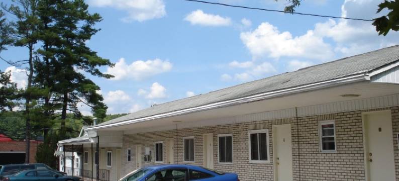 雪松林汽车旅馆(Cedar Grove Motel)图片