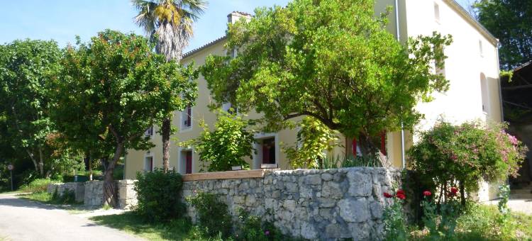 勒泰拉瑟德贝索住宿加早餐旅馆(Les Terrasses de Bessou)图片