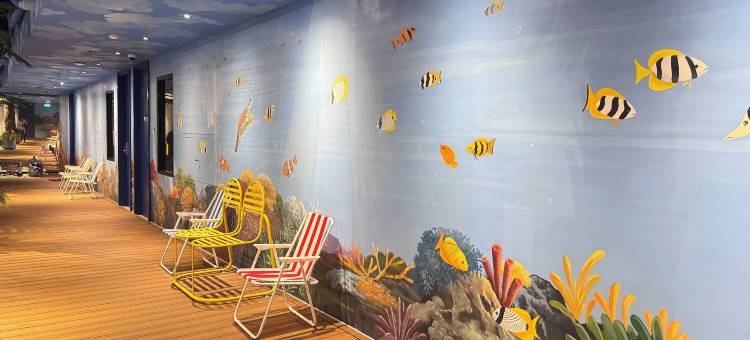 黄蜂度假村奇利利坦(Yellow Bee Resort Cililitan)图片