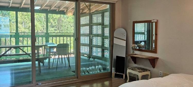 贝拉丝玫瑰公寓(Bellus-Rose Pension Gyeongju)图片