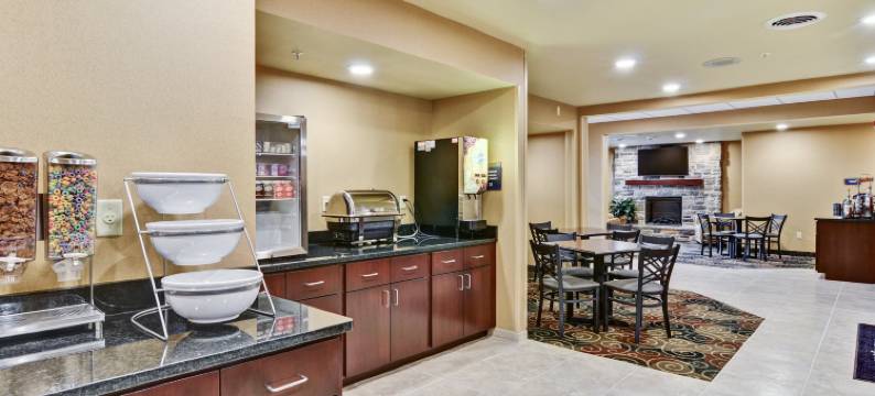安布里奇鹅卵石套房酒店(Cobblestone Inn & Suites - Ambridge)图片