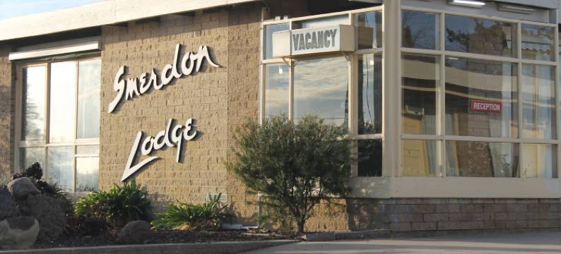 斯默登汽车旅馆(Smerdon Lodge Motel)图片
