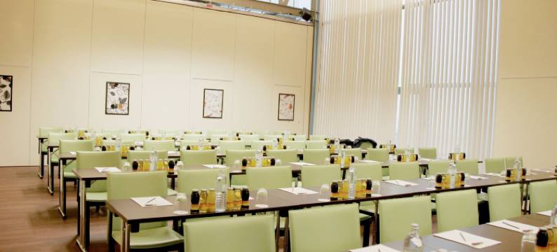 育优酒店(eduCARE Hotel)图片