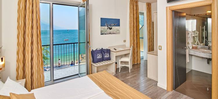 丽都蓝光冲浪和自行车酒店(Hotel Lido Blu - Surf & Bike)图片