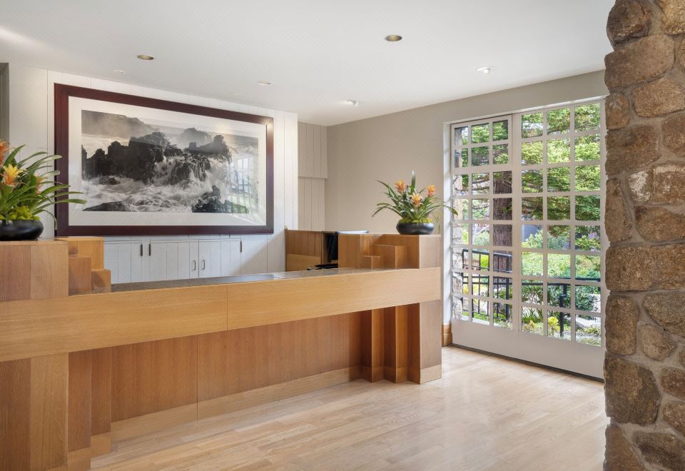 Hyatt Carmel HighlandsHotel Overview