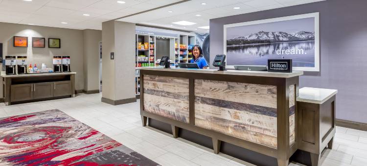 里诺-斯帕克斯欢朋套房酒店(Hampton Inn & Suites Reno/Sparks)图片