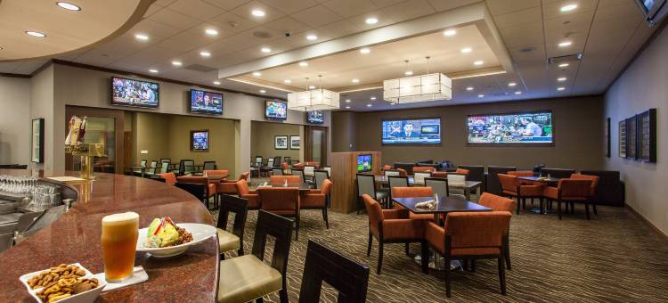 匹兹堡绿树希尔顿逸林酒店(DoubleTree by Hilton Hotel Pittsburgh - Green Tree)图片