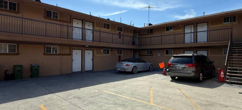 特拉维尔旅馆(Travel Inn Downtown La)图片