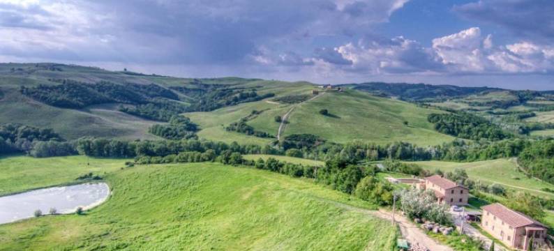 Group Retreat with Garden in Tuscany图片