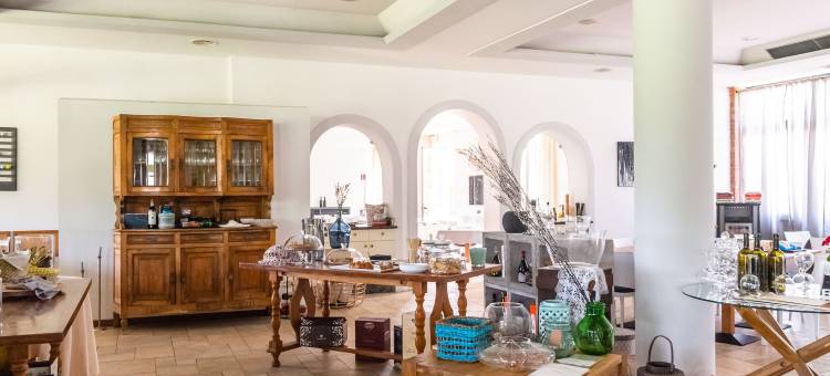 Apartment in Salo with Pool & Olive Groves图片