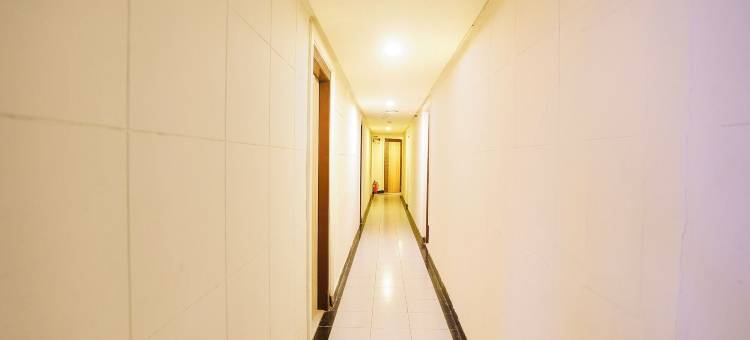 Fabhotel Panchratna图片