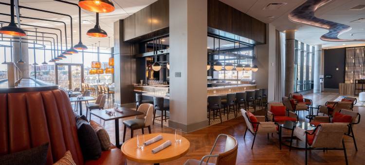 哥伦布河滨广场英迪格酒店(Hotel Indigo Columbus at Riverfront Place)图片