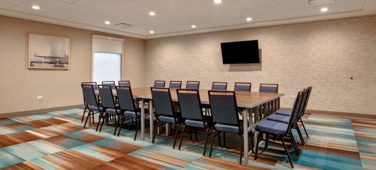 罗克福德洛夫斯帕尔克希尔顿惠庭套房酒店(Home2 Suites by Hilton Loves Park Rockford)图片