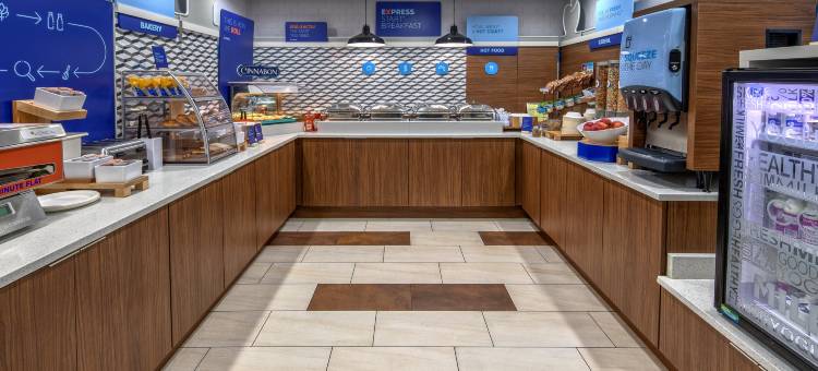 智选假日套房酒店克罗斯维尔(Holiday Inn Express & Suites Crossville)图片