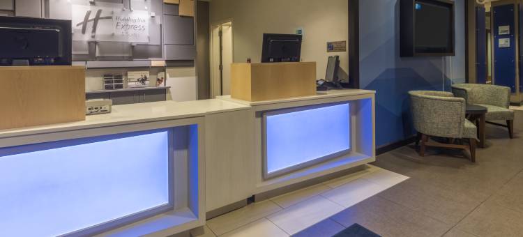 智选假日套房酒店海斯(Holiday Inn Express & Suites Hays)图片