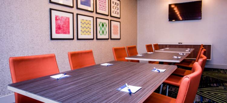 里霍博斯比奇智选假日套房酒店(Holiday Inn Express & Suites Rehoboth Beach)图片