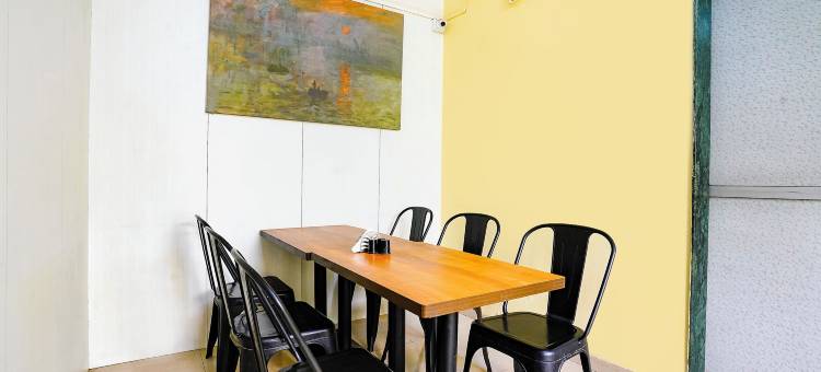 Fabhotel Wellax 24 服务式公寓(FabHotel Wellax 24 Service Apartments)图片