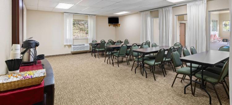 Wingate by Wyndham Pittsburgh/New Stanton图片