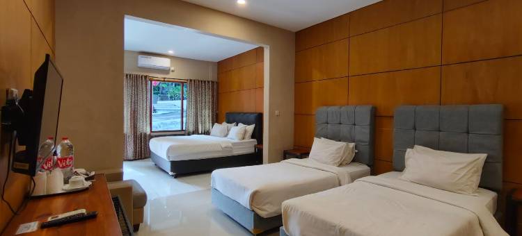 卡朗纱丽酒店(Karang Sari Hotel)图片