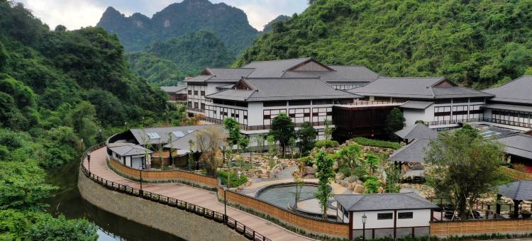 希尔顿光行温泉度假酒店(Hilton Quang Hanh Onsen Resort)图片