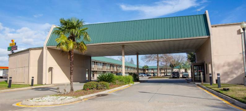 波特艾伦旅馆(Port Allen Inn)图片