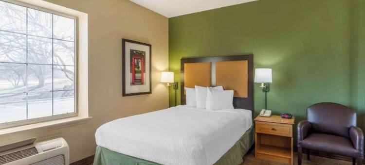 Motel 6 Suites Chicago Vernon Hills Lincolnshire IL图片
