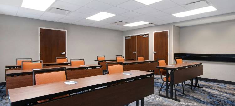 罗切斯特西部/格里斯万枫酒店及套房(Fairfield Inn & Suites Rochester West/Greece)图片